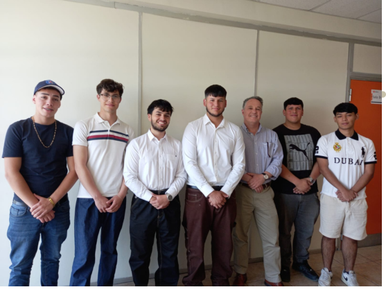 Proyecto Nodo fortalece emprendimientos locales a través de asesorías y acompañamiento estudiantil