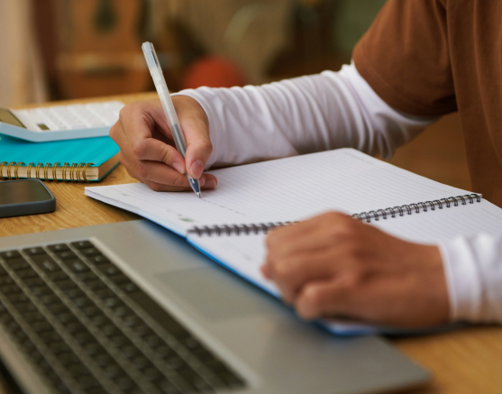 UDLA y Universidad EAN de Colombia realizan clase colaborativa sobre Machine Learning aplicado a trasplantes de riñón