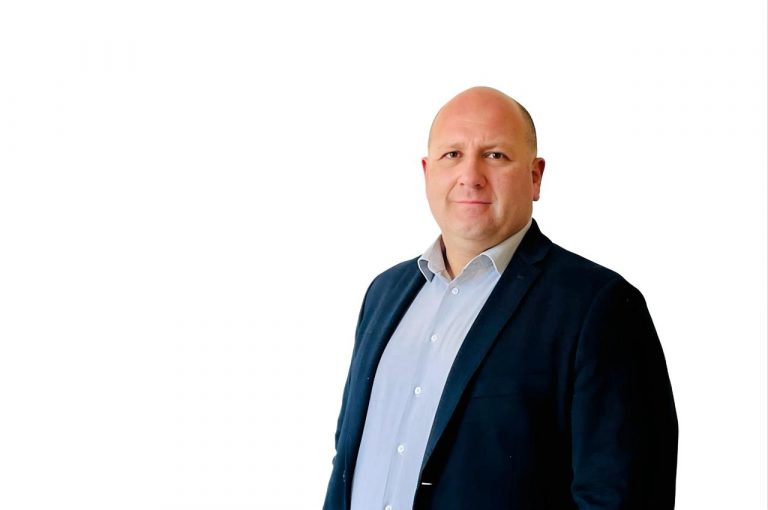 Académico investigador de UDLA Hugo Harvey es entrevistado en Deutsche Welle