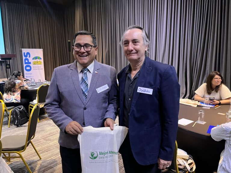 Decano Osvaldo Artaza participa del lanzamiento de Diagnóstico de Postas de Salud Rural