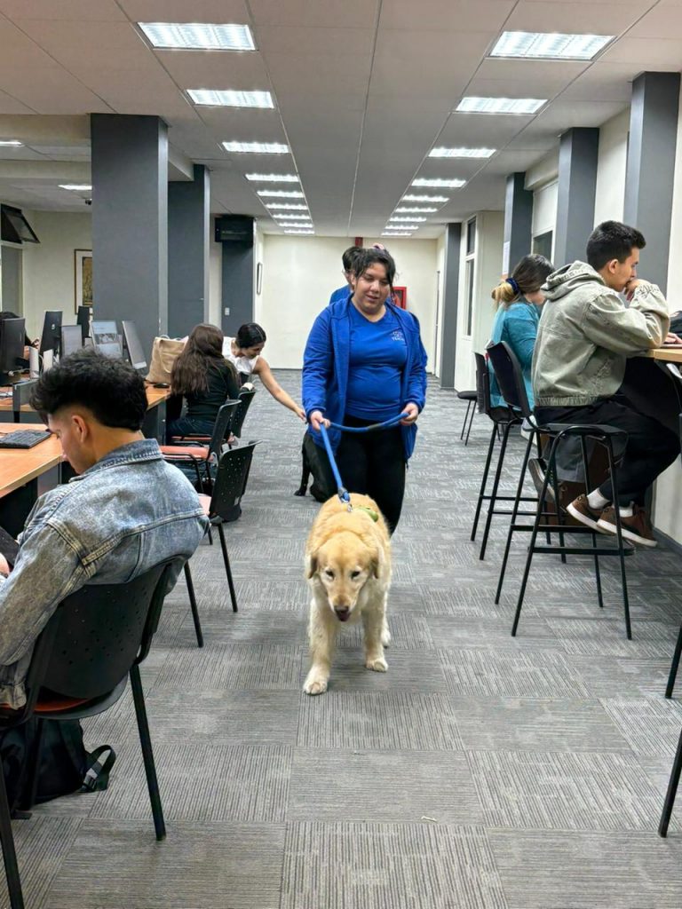 Campus Santiago Centro recibe a Fundación TEACAN CHILE para promover bienestar y comunidad inclusiva