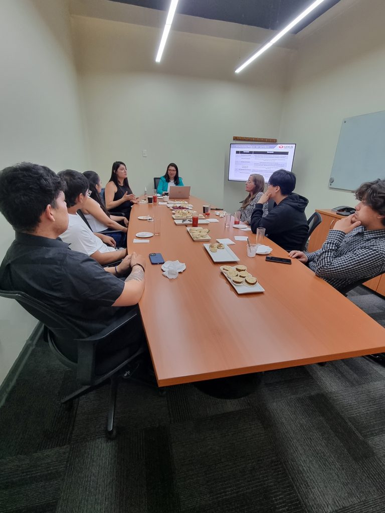 Semillero de Investigación Contable realiza desayuno de bienvenida y presenta avances 2025