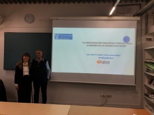 Loreto Cantillana, académica investigadora de la Universidad de Las Américas, dicta clase como profesora invitada en el Máster en Psicopedagogía de la Universidad de Alcalá.