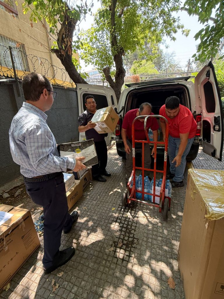 Comunidad UDLA Sede Santiago impulsa colecta solidaria en apoyo a familias afectadas por incendios forestales