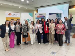 FOTO-GRUPAL-DISTENDIDA en seminario
