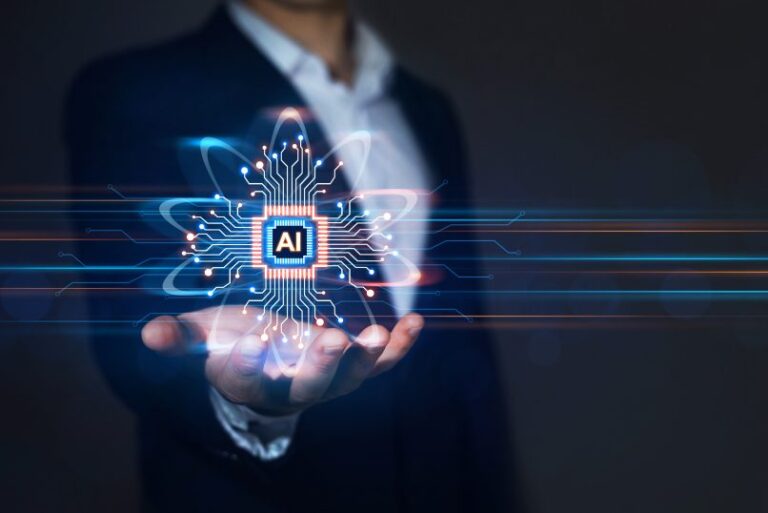 Observatorio sobre uso de Inteligencia Artificial en Educación UDLA promueve instancias formativas en Chile, Perú, España y Paraguay