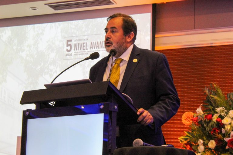 UDLA realiza jornadas de bienvenida para académicos de Sede Santiago en inicio de año académico 2026