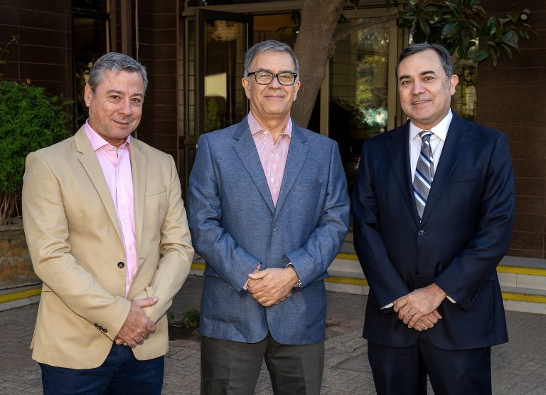 Facultad de Comunicaciones y Artes de UDLA realiza Consejo Ampliado del primer semestre 2026