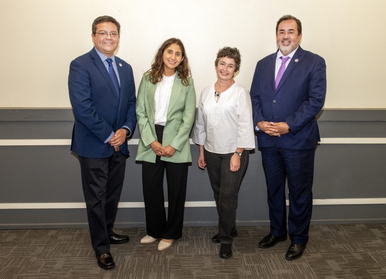 UDLA invita a reflexionar sobre los roles, derechos y responsabilidades en el cuidado humano