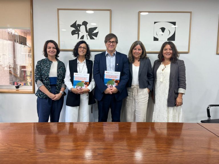 Facultad de Educación UDLA fortalece su Modelo de Formación Práctica tras pasantía en la Pontificia Universidad Católica