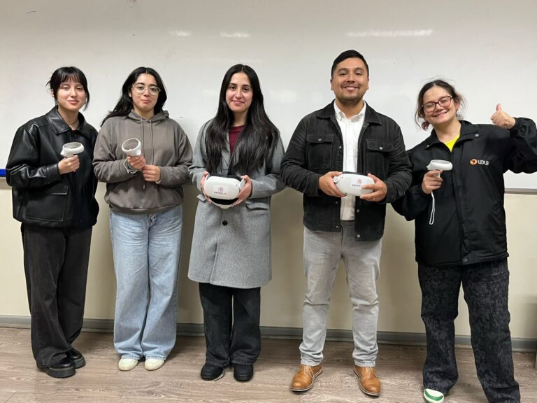 Colaboración entre proyectos PAIM en Sede Concepción de UDLA impulsa uso de realidad virtual en innovación docente