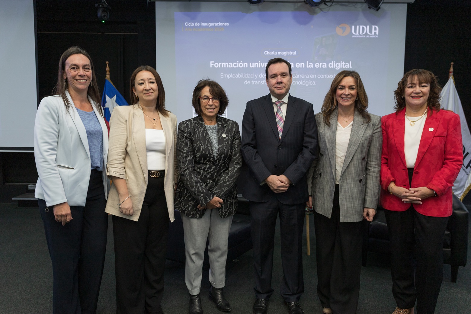 Sede Viña del Mar de UDLA inicia actividades académicas 2026 con charla ...