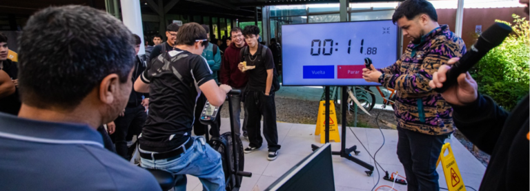 UDLA celebra el Día Mundial de la Actividad Física con intervenciones deportivas y recreativas en sus tres sedes del país