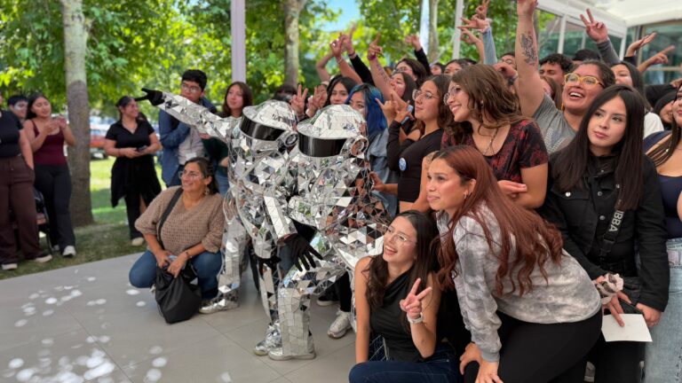 Universidad de Las Américas da la bienvenida a sus estudiantes 2026