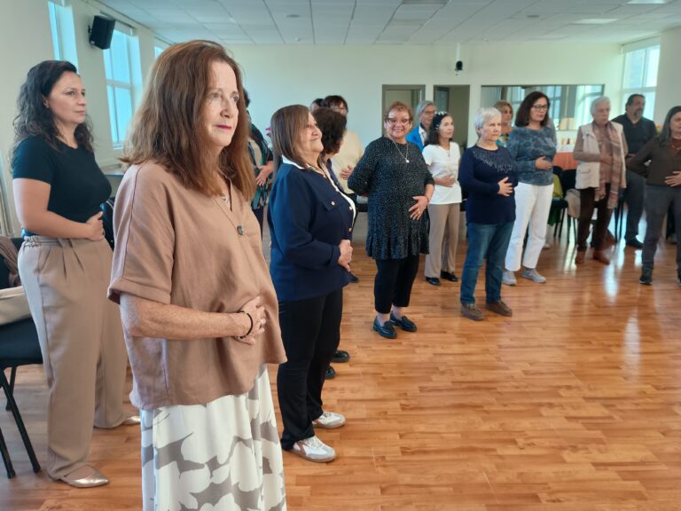 Carrera de Terapia Ocupacional impulsa proyecto “Simulación con sentido” para fortalecer participación social de personas mayores