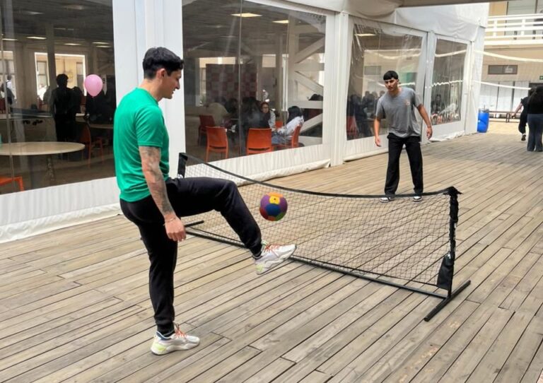 Actividad física y recreación marcan jornadas de break deportivos impulsadas por DAE en Campus Los Castaños