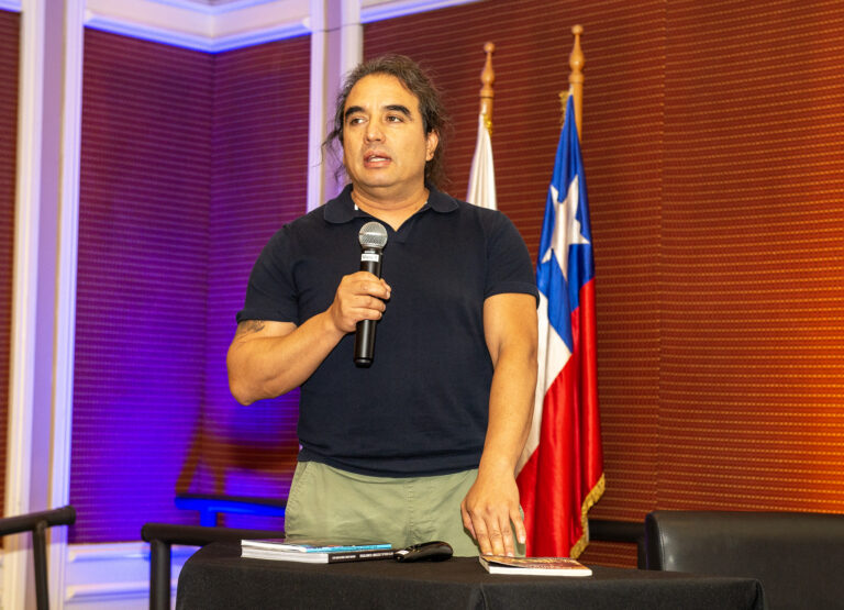 Literatura, fútbol y cultura digital: académico UDLA lidera iniciativas en centro y norte de chile