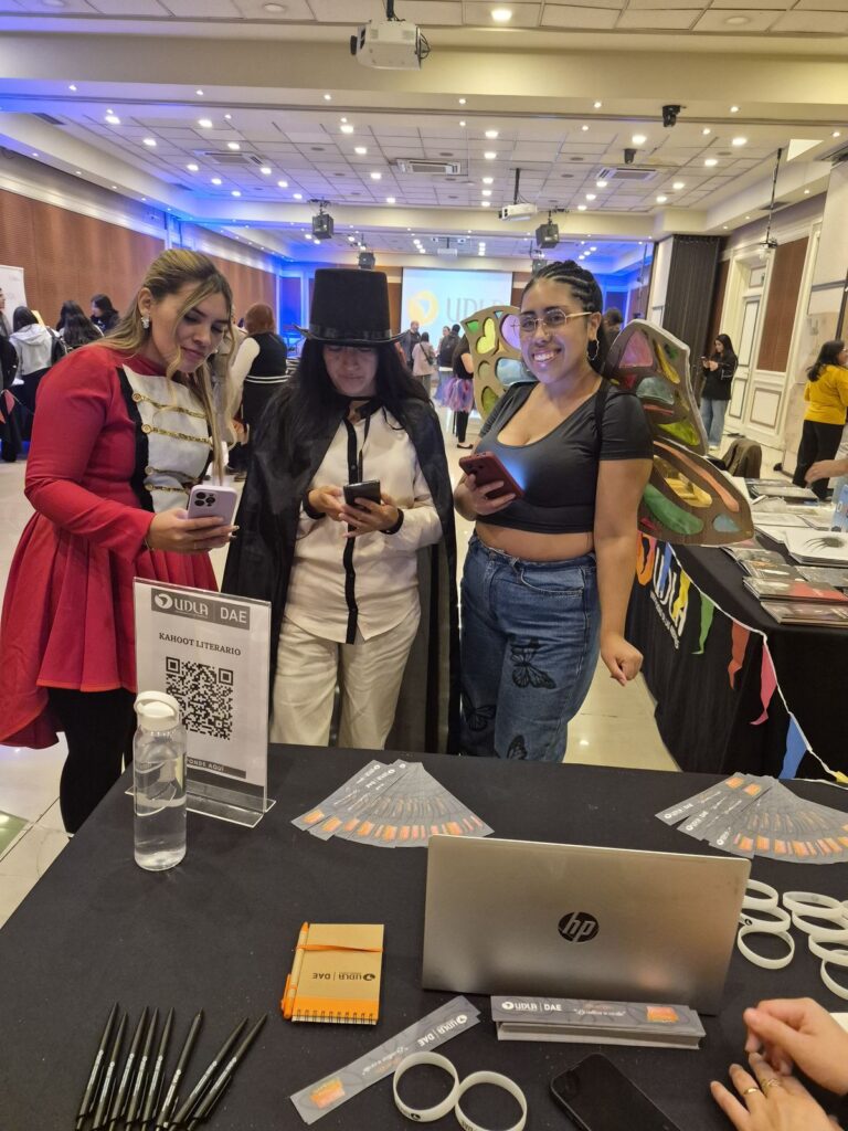 DAE Santiago Centro realiza “Kahoot Literario” para celebrar el Día del Libro