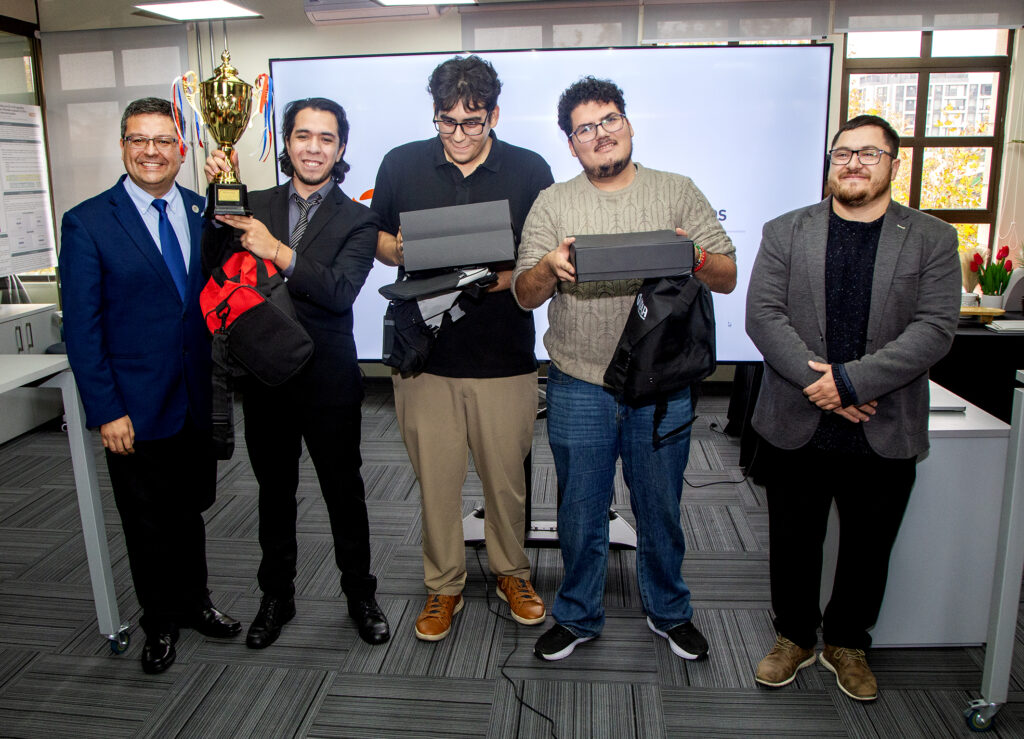Participantes de la Hackatón de IA