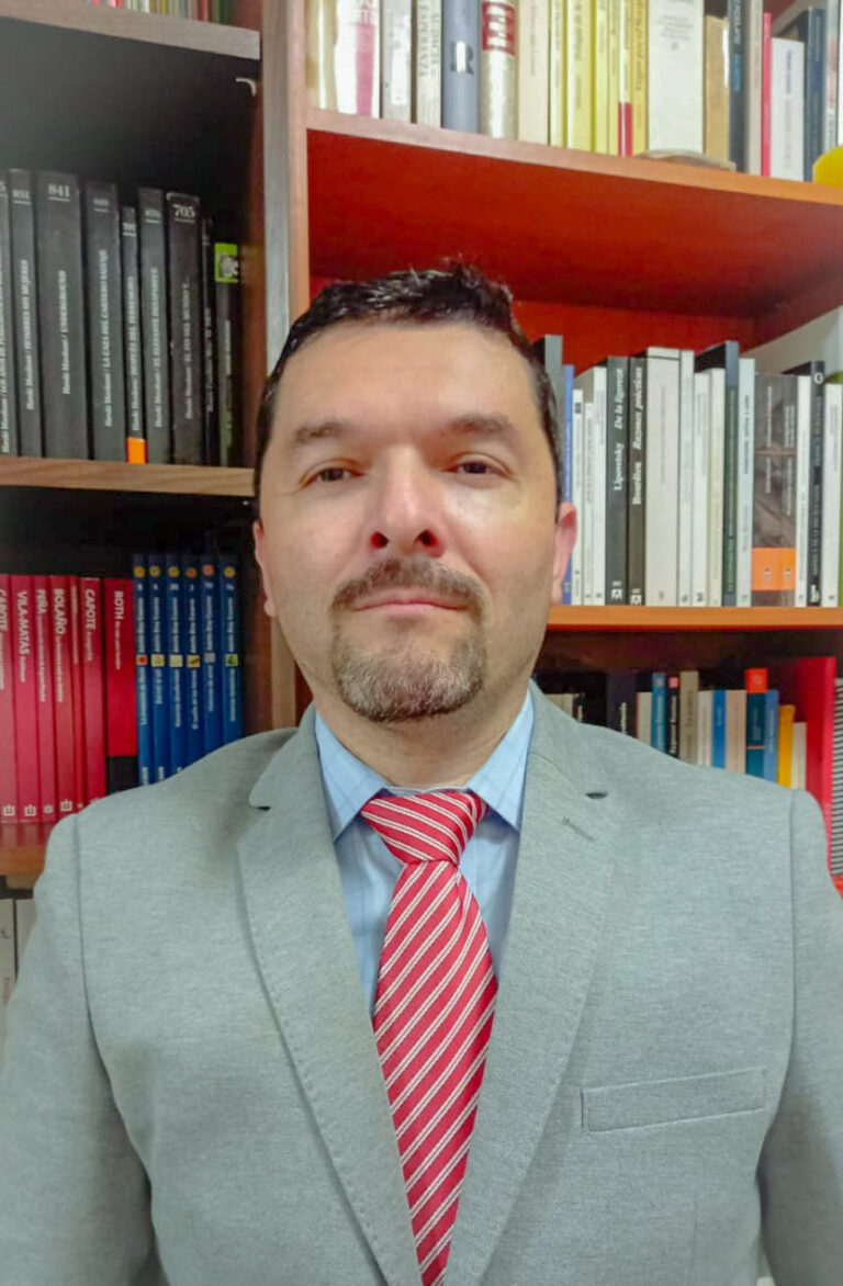 Académico de Administración Pública UDLA participa en Congreso Internacional de Humanismo Cristiano