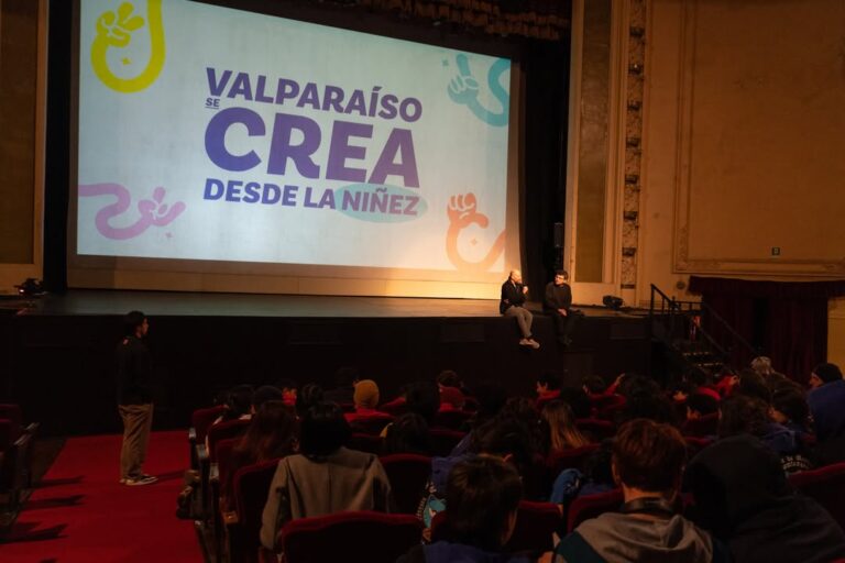 Académico del Magíster en Animación y Creación de UDLA participa en ciclo de conversatorios sobre documental chileno