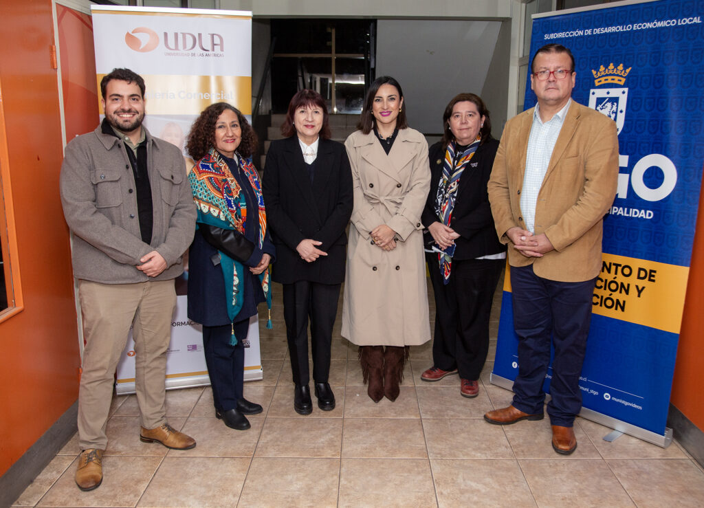 un taller de educación financiera dirigido a vecinos de la comuna de Santiago