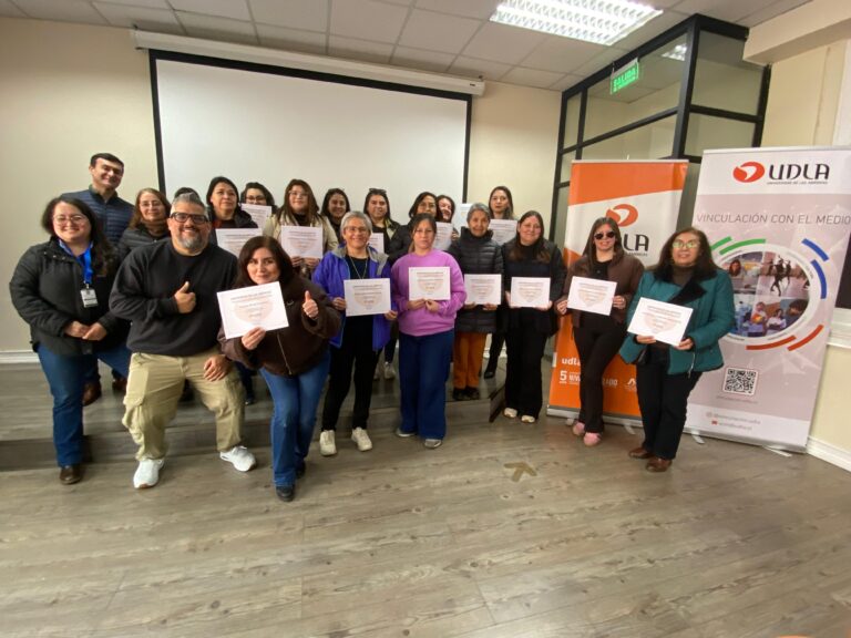 Sede Concepción de UDLA realiza talleres de Marketing Digital para fortalecer el emprendimiento femenino en Concepción