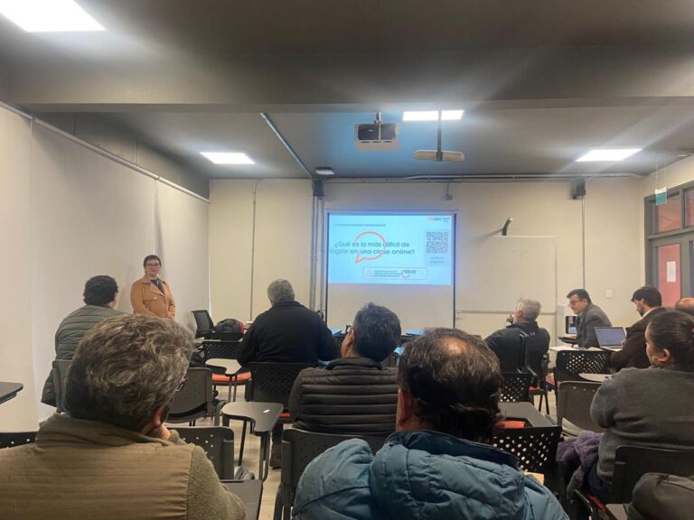 Unidad de Apoyo Pedagógico realiza taller sobre estructura de clases online y herramientas pedagógicas en Campus Melipilla