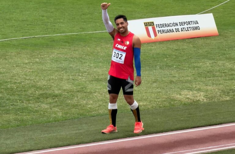 Académico de Kinesiología de Campus La Florida obtiene doble oro y récord iberoamericano en atletismo máster