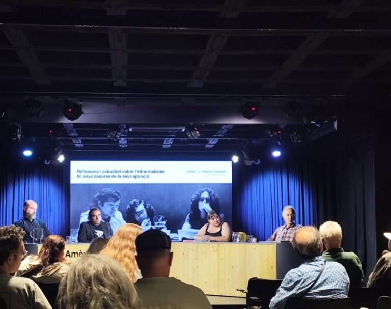 Académico de UDLA participa en cumbre internacional sobre vanguardia literaria en Casa Amèrica, Barcelona