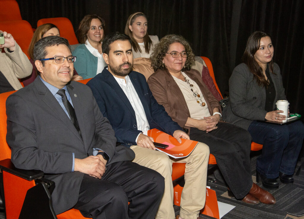 Seminario Saneamiento ambiental de suelos en Chile