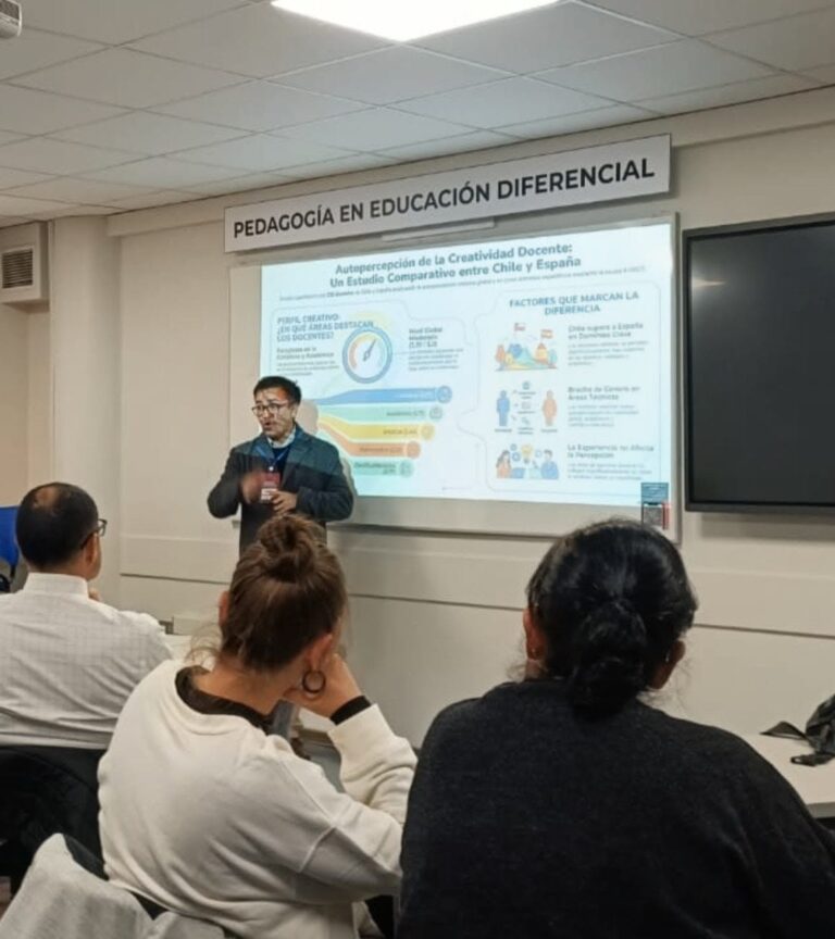 Académico de Universidad de Las Américas expone sobre creatividad docente en el III Congreso Internacional «Puentes entre la escuela y la universidad»
