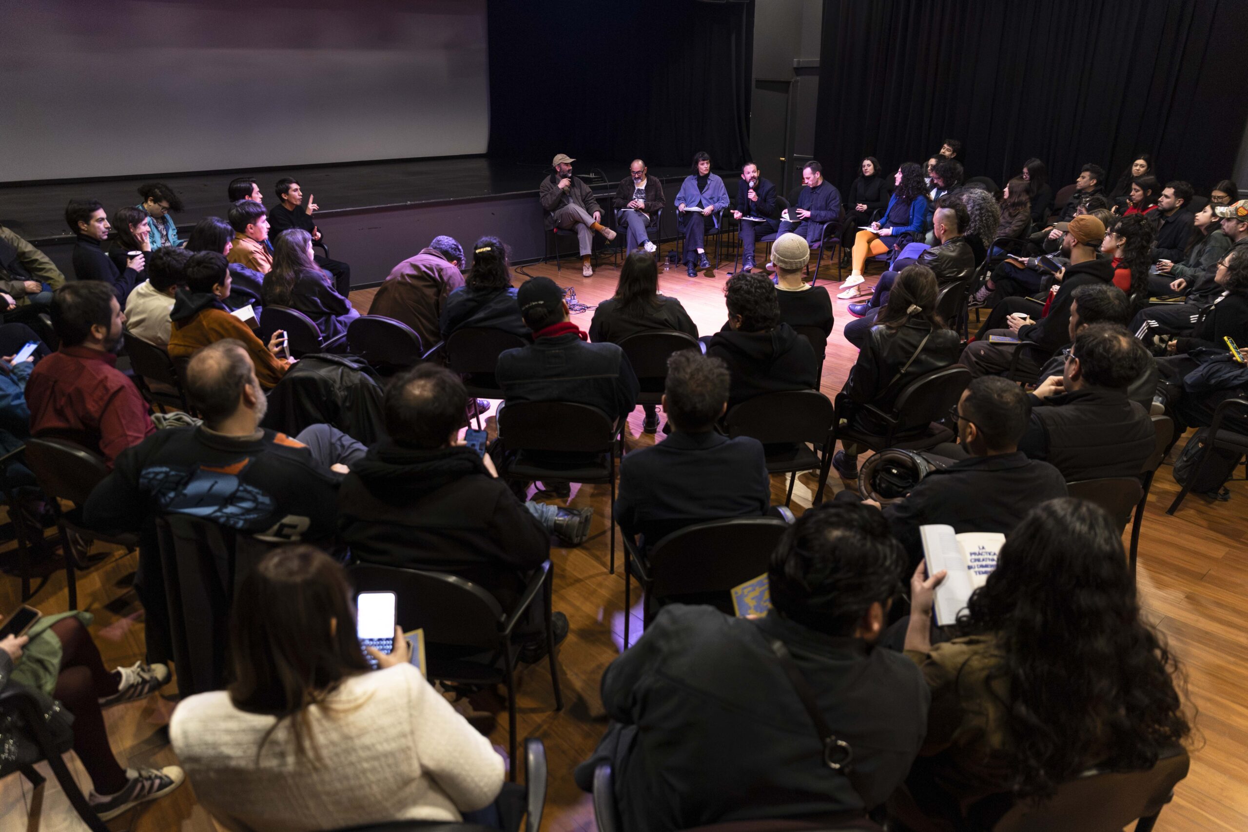 Lanzamiento del libro Academia como creación