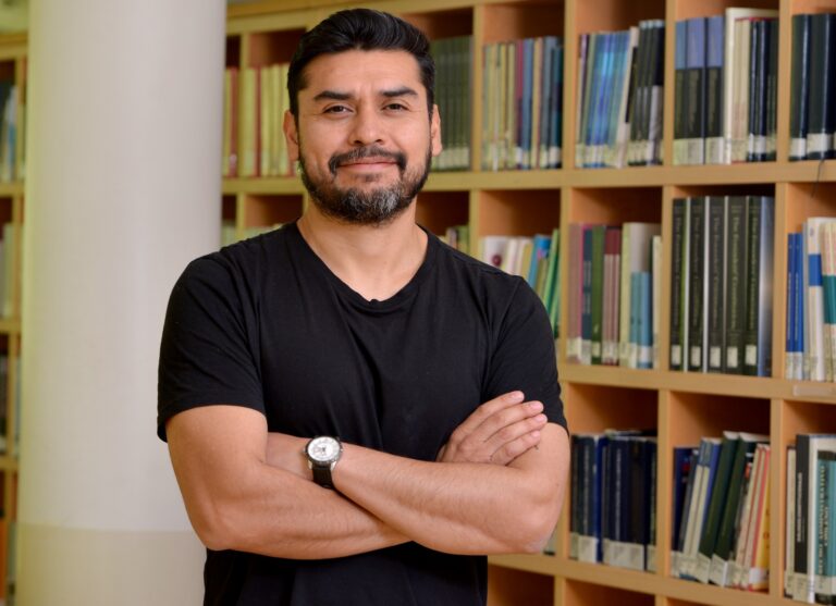 Con conferencia de Jesús Diamantino se inaugura año académico del Magíster en Didáctica de la Lectura y la Escritura UDLA