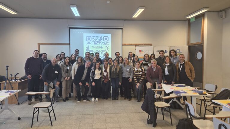Académico de Ingeniería Civil Industrial fortalece la vinculación internacional con pasantía en Uruguay