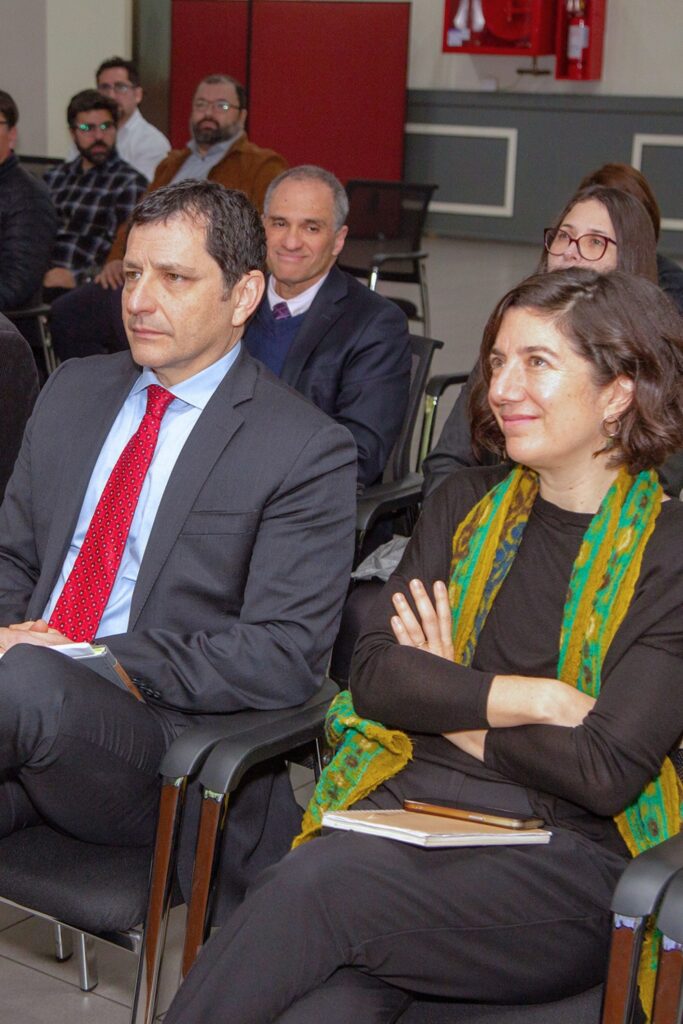 Aisen Etcheverry 