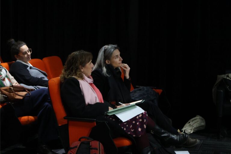 Facultad de Educación UDLA es sede del seminario sobre políticas educativas, lectura y escritura en educación básica