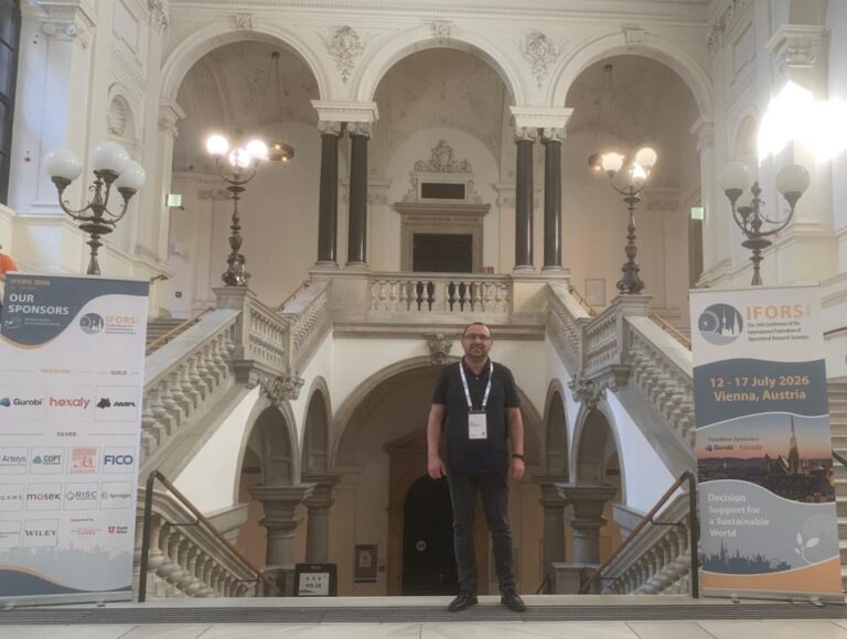 Académico de Ingeniería Industrial presenta investigación doctoral en congreso internacional realizado en Viena
