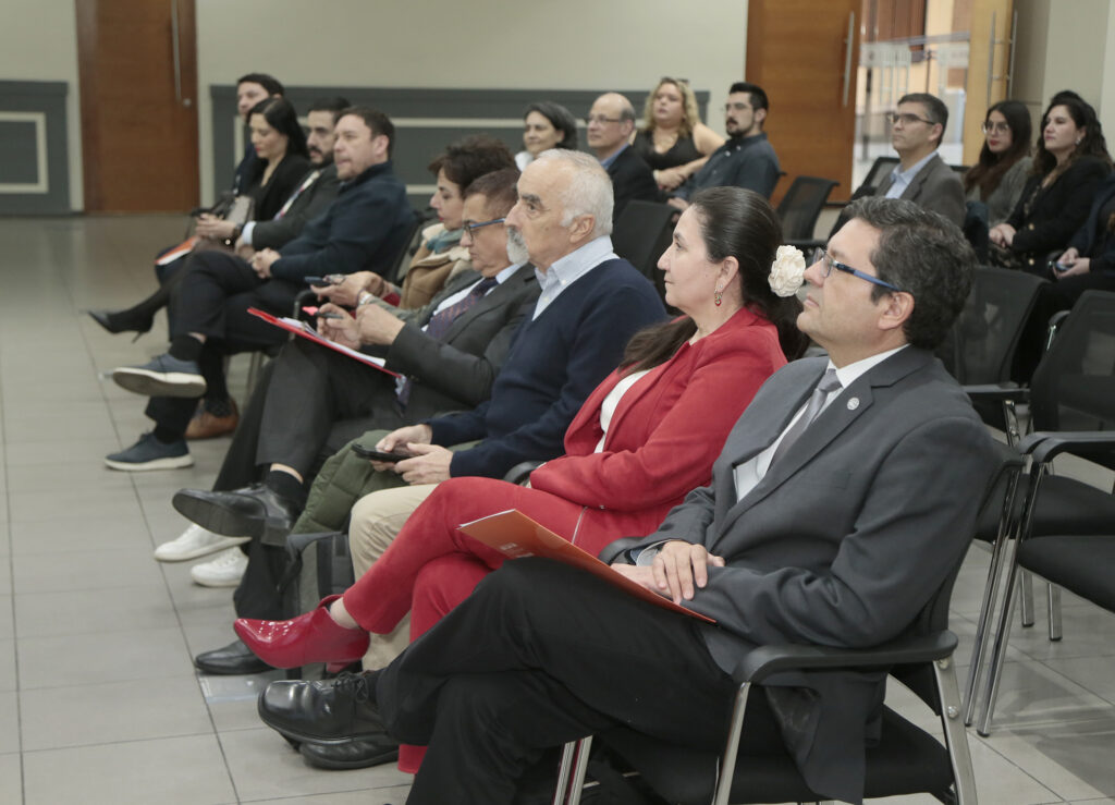 seminario “Oportunidades y Desafíos para la Modernización de las Instituciones Públicas”
