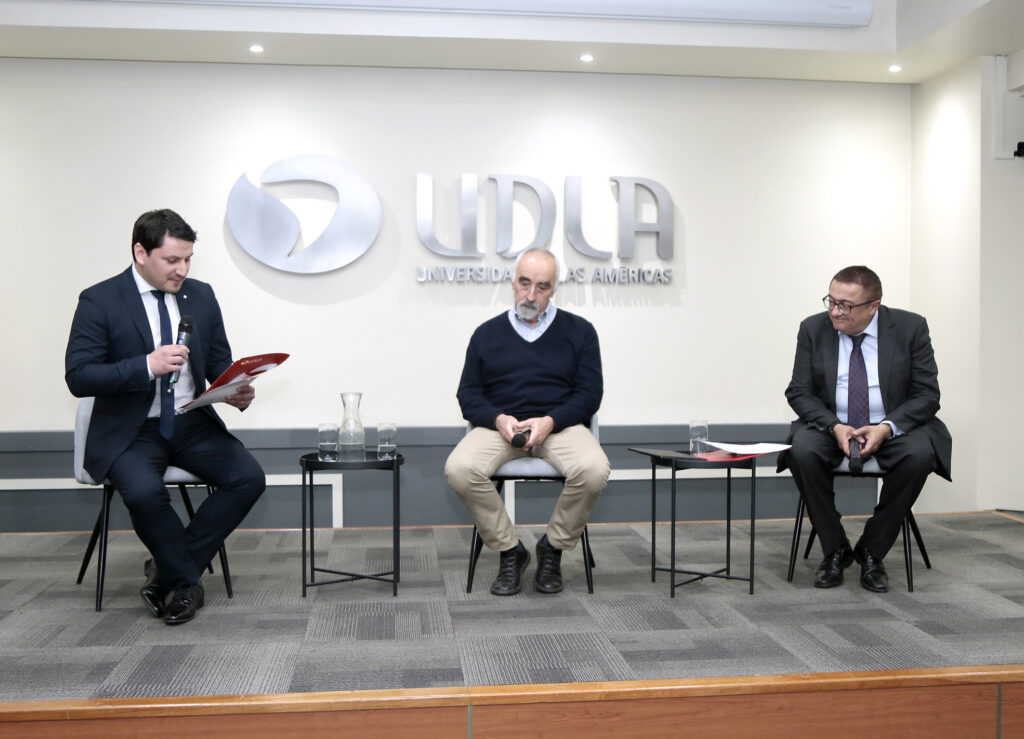 seminario “Oportunidades y Desafíos para la Modernización de las Instituciones Públicas”