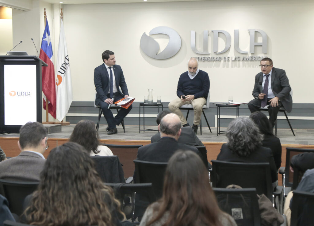 seminario “Oportunidades y Desafíos para la Modernización de las Instituciones Públicas”