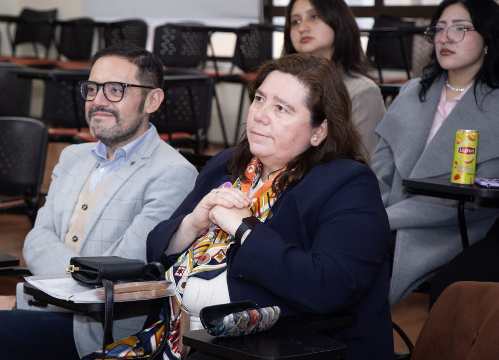 Lanzamiento Escuela Administración y Negocios