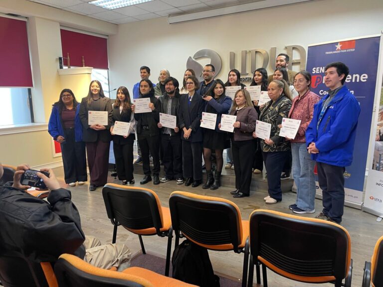 Estudiantes de UDLA se certifican como Agentes Preventivos junto a SENDA Previene Concepción