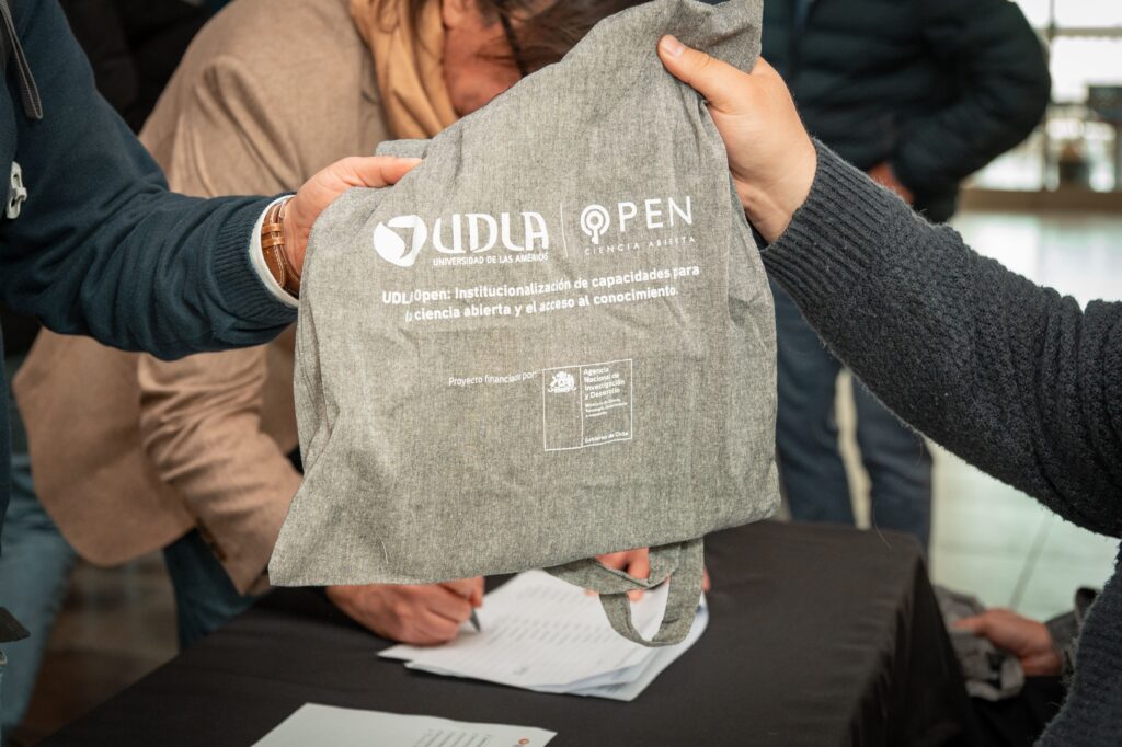 Bolsa UDLA Open