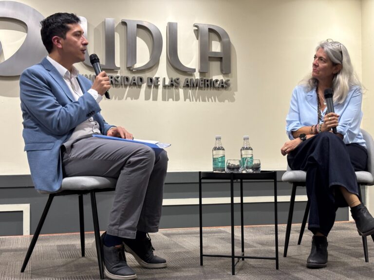 Universidad de Las Américas organiza ciclo de charlas en lingüística y convoca a investigadoras nacionales