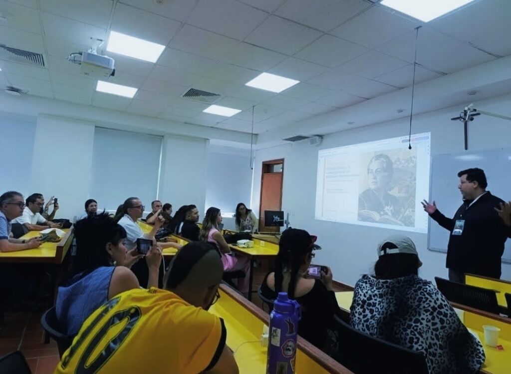 Foto Investigador de Universidad de Las Américas participa en el VII Congreso Internacional de Ética, Ciencia y Educación en Colombia
