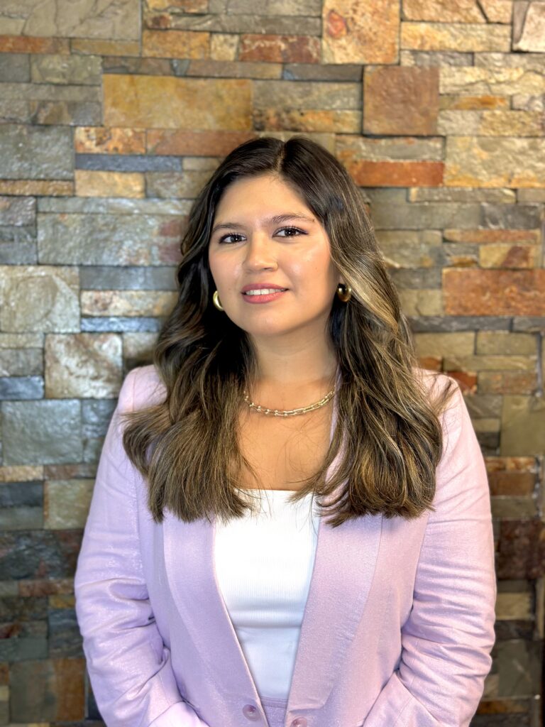 Egresada de Derecho Valentina Rocha: “La consulta indígena no puede limitarse a cumplir un procedimiento, debe generar un diálogo real”