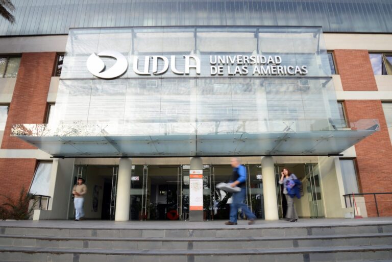 Universidad de Las Américas celebra 38 años de historia y compromiso con la educación superior