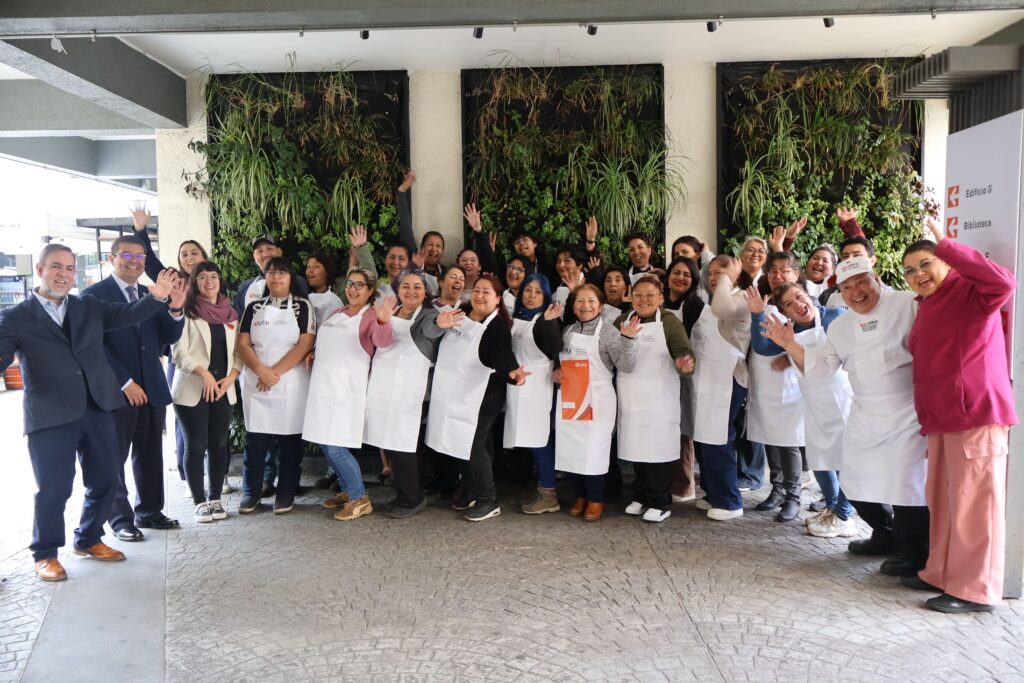Escuela social gastronomica, firma de convenio banco de alimentos