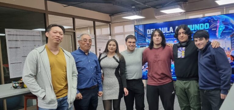 Del aula a las soluciones reales: charla internacional destaca el potencial de la robótica para impulsar la innovación